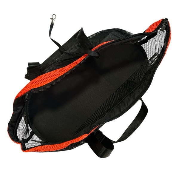 Pet Carrier Bag - Portable Mesh Travel tote bag - Picture 2 of 3